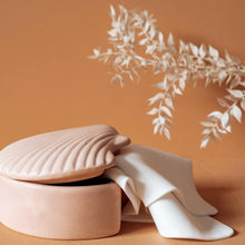 Afbeelding in Gallery-weergave laden, Puur By Laura Sponsdoek