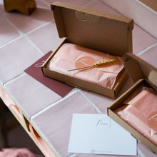 Afbeelding in Gallery-weergave laden, Puur By Laura Sponsdoek